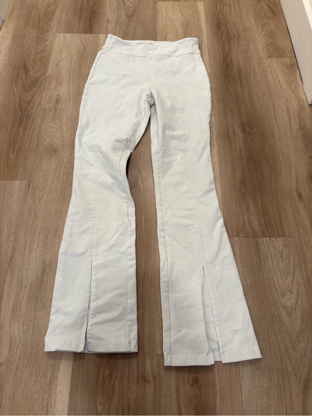 Alo yogaAirbrush High-Waisted 7/8 Flutter Leggings *Read*